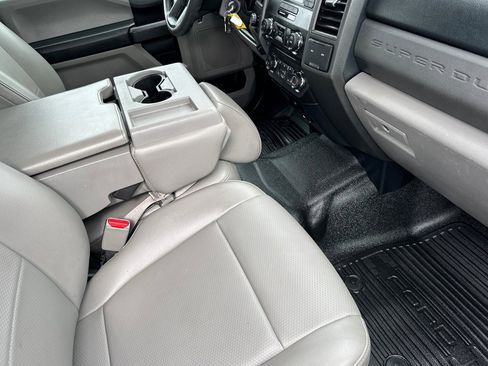 Used 2017 Ford F350 XL w/ Power Equipment Group image 22