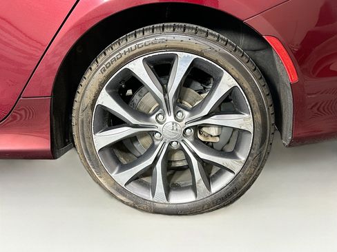 Used 2015 Chrysler 200 C w/ Navigation & Sound Group I image 11