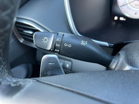 Used 2023 Hyundai Santa Fe SEL w/ Premium Package FWD image 22