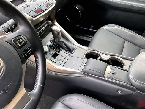 Used 2019 Lexus NX 300 image 17