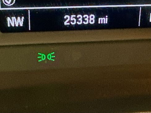 Used 2023 Chevrolet TrailBlazer LT image 18