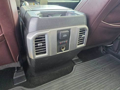 Used 2015 Ford F150 Platinum w/ Equipment Group 701A Luxury AWD/4WD image 37