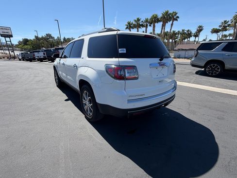 Used 2014 GMC Acadia SLT w/ Technology Package FWD image 5