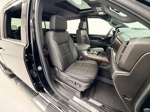 Certified 2024 Chevrolet Silverado 2500 High Country w/ Technology Package image 31