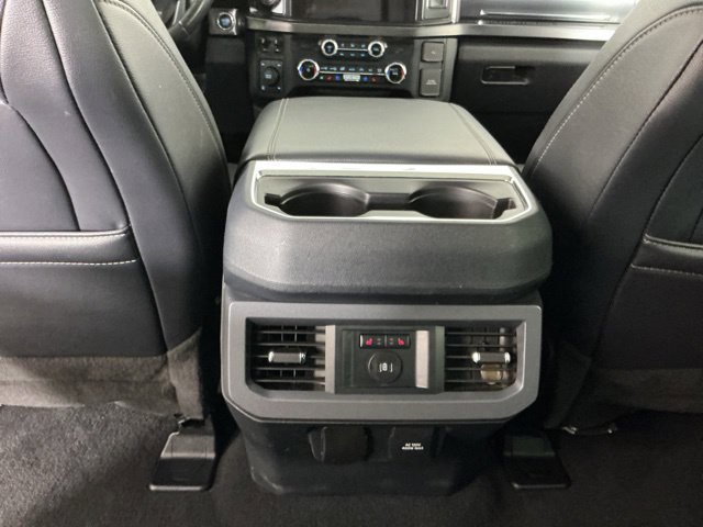 Used 2024 Ford F350 Lariat w/ Lariat Ultimate Package AWD/4WD image 29