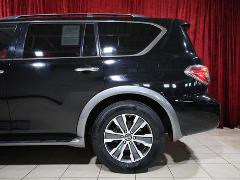 Used 2017 Nissan Armada SL w/ Interior Lighting Package RWD image 6