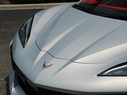 Used 2023 Chevrolet Corvette Z06 w/ Chrome Exterior Badge Package RWD image 4