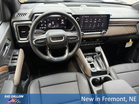 New 2026 GMC Canyon Denali AWD/4WD image 8