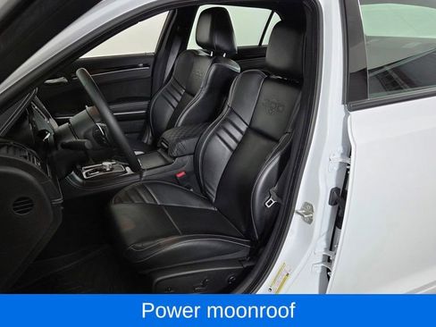 Used 2023 Chrysler 300 C image 14