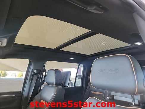 Used 2021 GMC Yukon XL AT4 w/ AT4 Premium Package image 22