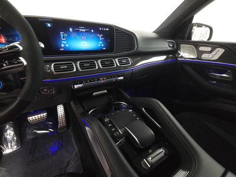 Certified 2025 Mercedes-Benz GLE 63 AMG S image 15