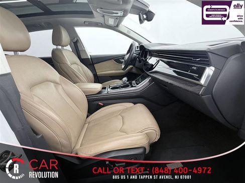 Used 2020 Audi Q8 Prestige w/ Prestige Package AWD/4WD image 50