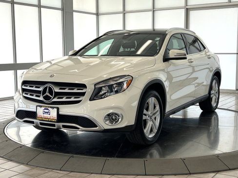 Used 2018 Mercedes-Benz GLA 250 4MATIC image 3