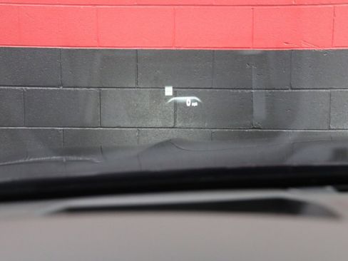 Used 2017 BMW M760i xDrive image 72