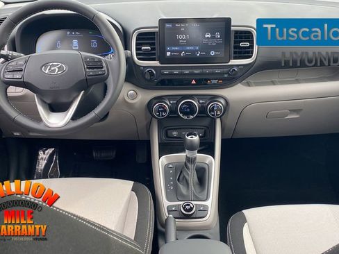 New 2026 Hyundai Venue SEL image 26