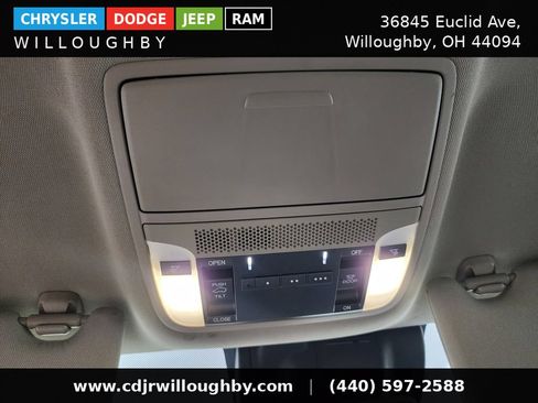 Used 2020 Acura MDX SH-AWD image 24