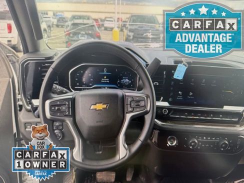 Used 2023 Chevrolet Silverado 1500 LT AWD/4WD image 4