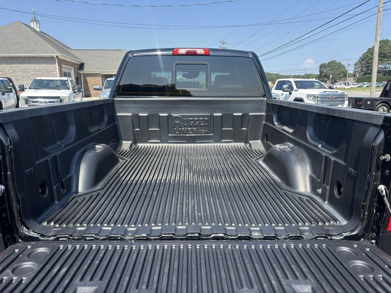 Used 2015 GMC Sierra 2500 Denali w/ Duramax Plus Package AWD/4WD image 7