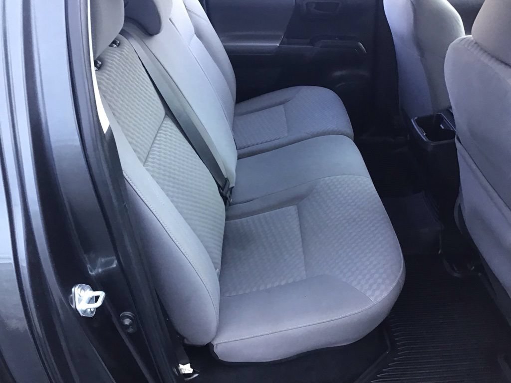 Used 2023 Toyota Tacoma SR AWD/4WD image 14