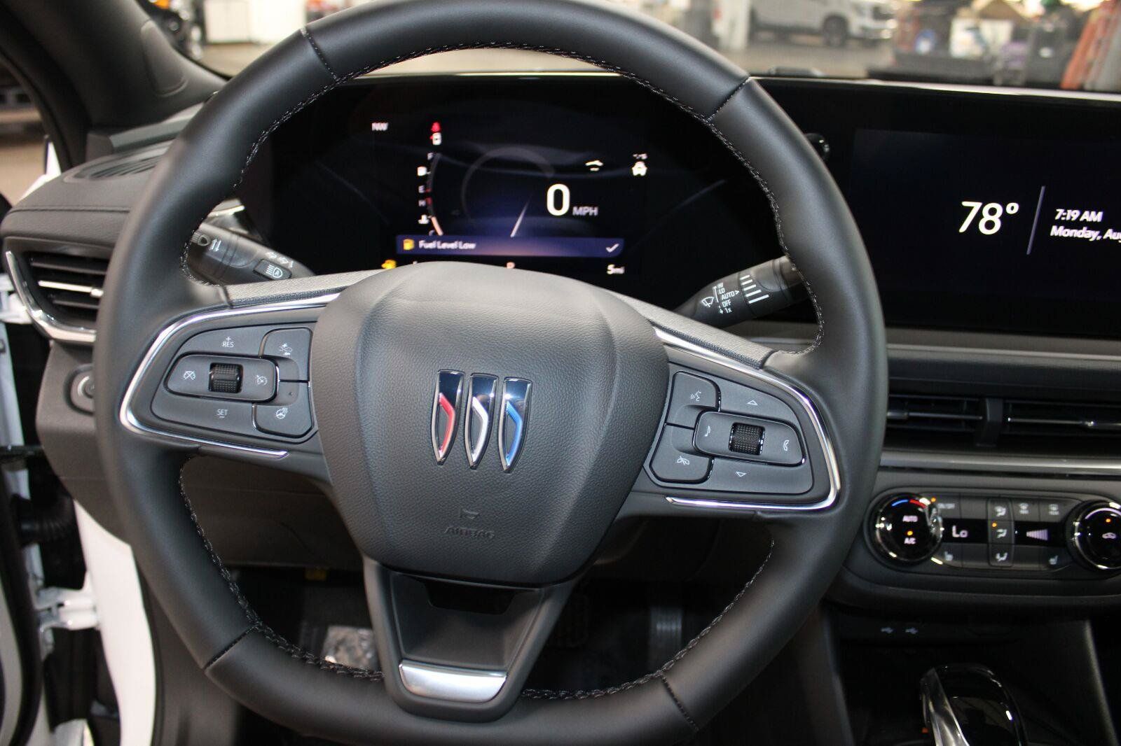 New 2026 Buick Envista Preferred w/ Convenience I Package FWD image 30