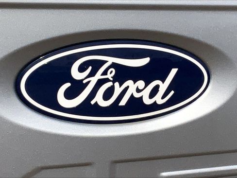 Used 2024 Ford F150 XLT w/ Mobile Office Package image 32