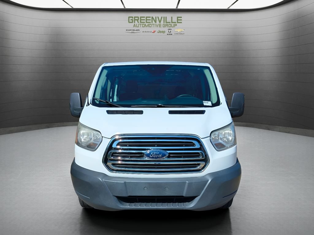 Used 2017 Ford Transit 250 130 Low Roof w/ Exterior Upgrade Package RWD image 9