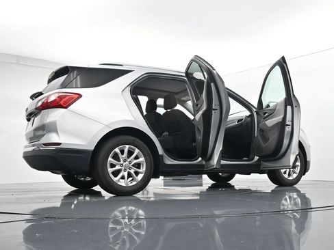 Used 2018 Chevrolet Equinox LT w/ Sun & Infotainment Package FWD image 43