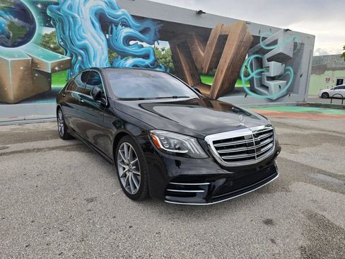 Used 2019 Mercedes-Benz S 560 4MATIC Sedan image 4