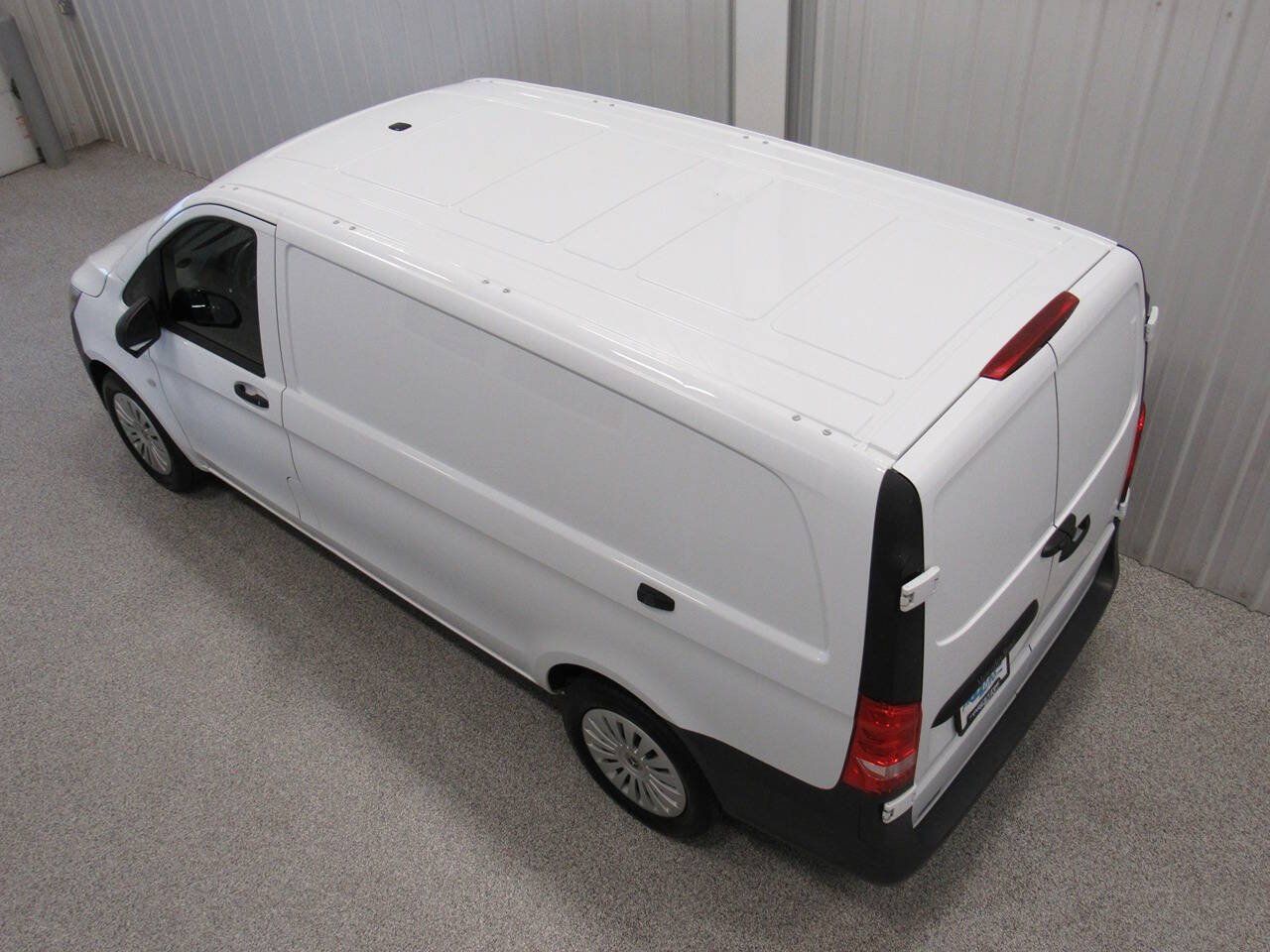 Used 2022 Mercedes-Benz Metris image 6