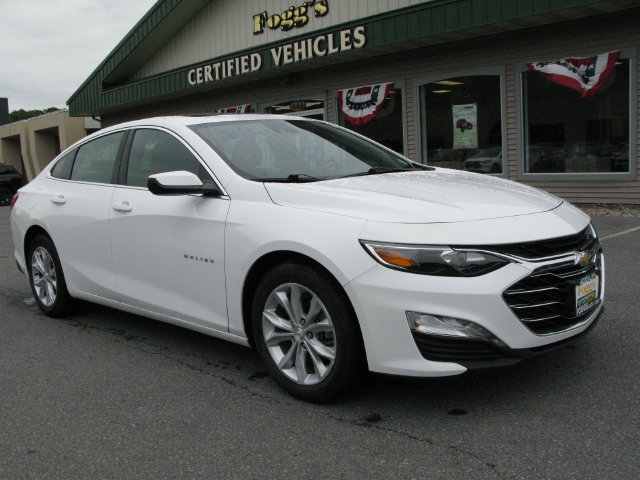 Used 2024 Chevrolet Malibu LT FWD image 2