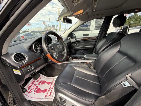 Used 2012 Mercedes-Benz GL 450 GL 450 4MATIC AWD 4dr SUV image 7