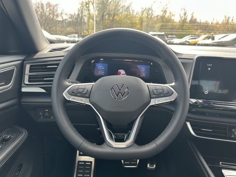 New 2026 Volkswagen Atlas Cross Sport SEL Premium R-Line image 10