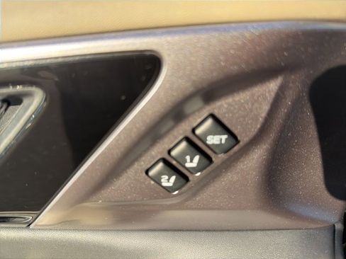 Used 2024 Subaru Outback Limited image 24