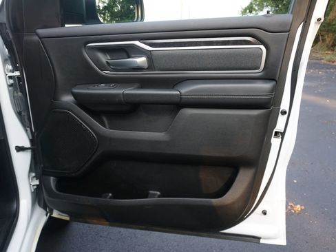 Used 2022 RAM 1500 Big Horn AWD/4WD image 17