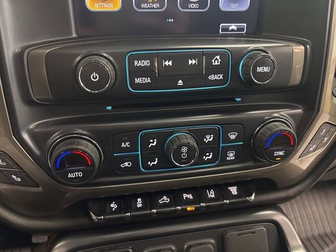 Used 2018 Chevrolet Silverado 2500 High Country w/ Duramax Plus Package image 24