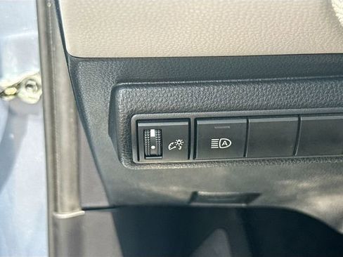 Used 2022 Toyota Corolla LE FWD image 10