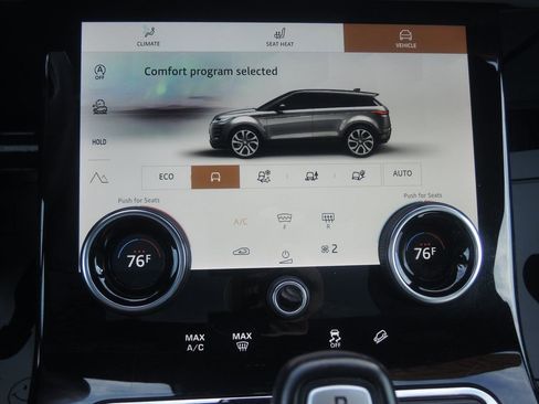 Used 2022 Land Rover Range Rover Evoque R-Dynamic S image 21