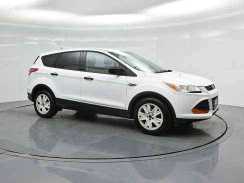 Used 2015 Ford Escape S FWD image 53