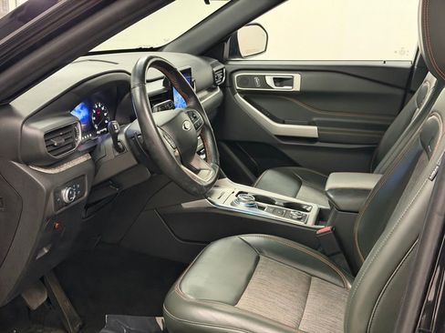Used 2022 Ford Explorer Timberline image 14