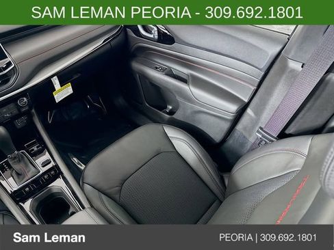 New 2026 Jeep Compass Trailhawk image 22