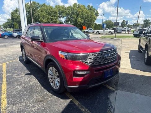 Used 2021 Ford Explorer Limited w/ Equipment Group 301A AWD/4WD image 5