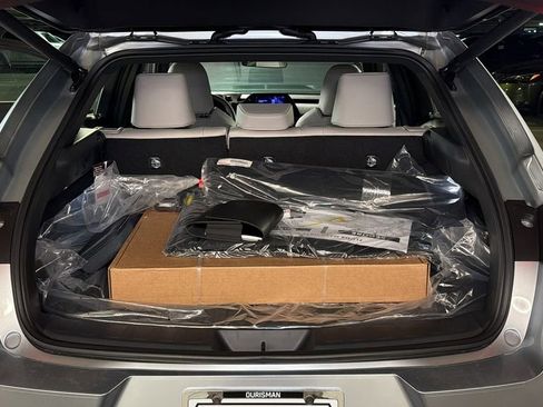 New 2026 Lexus UX 300h AWD image 9