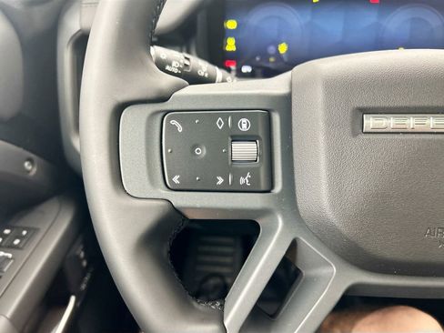 New 2026 Land Rover Defender 110 X-Dynamic SE AWD/4WD image 11