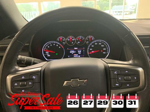 Used 2021 Chevrolet Tahoe Z71 w/ Rear Media and Nav Package image 25