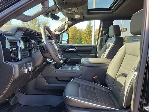 New 2026 GMC Sierra 2500 AT4X image 15