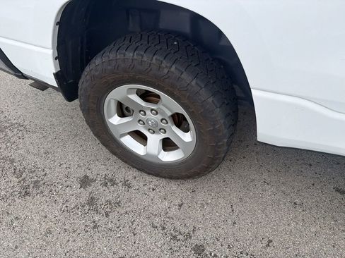 Used 2019 RAM 1500 Tradesman AWD/4WD image 5