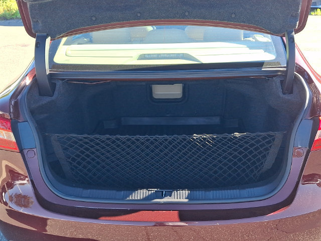Used 2018 Toyota Avalon Limited w/ All Weather Liner Package FWD image 32