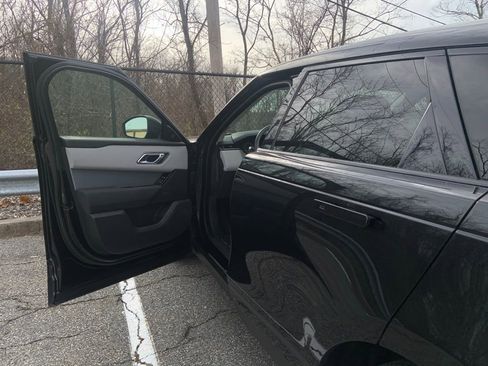 Certified 2025 Land Rover Range Rover Velar S image 13