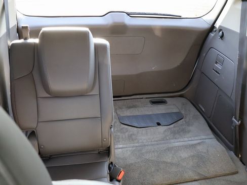 Used 2016 Honda Odyssey Touring Elite image 13