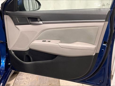 Used 2018 Hyundai Elantra SEL image 12